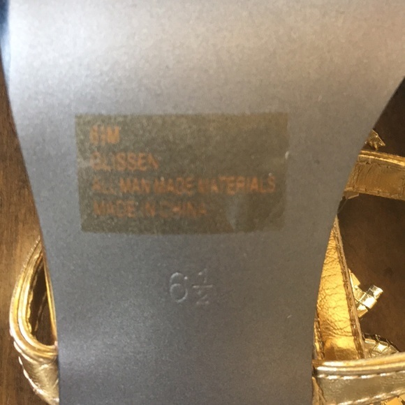 Two Lips Rhinestone High Heels-  6.5 - Picture 6 of 6